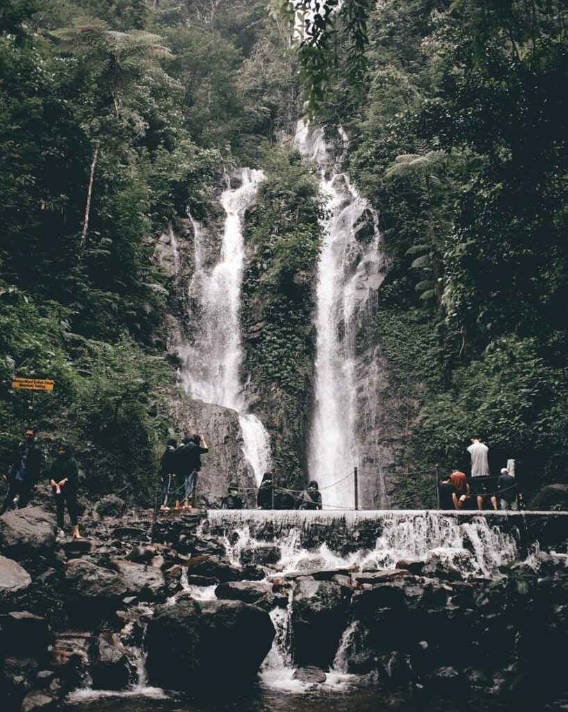 curug cilember
