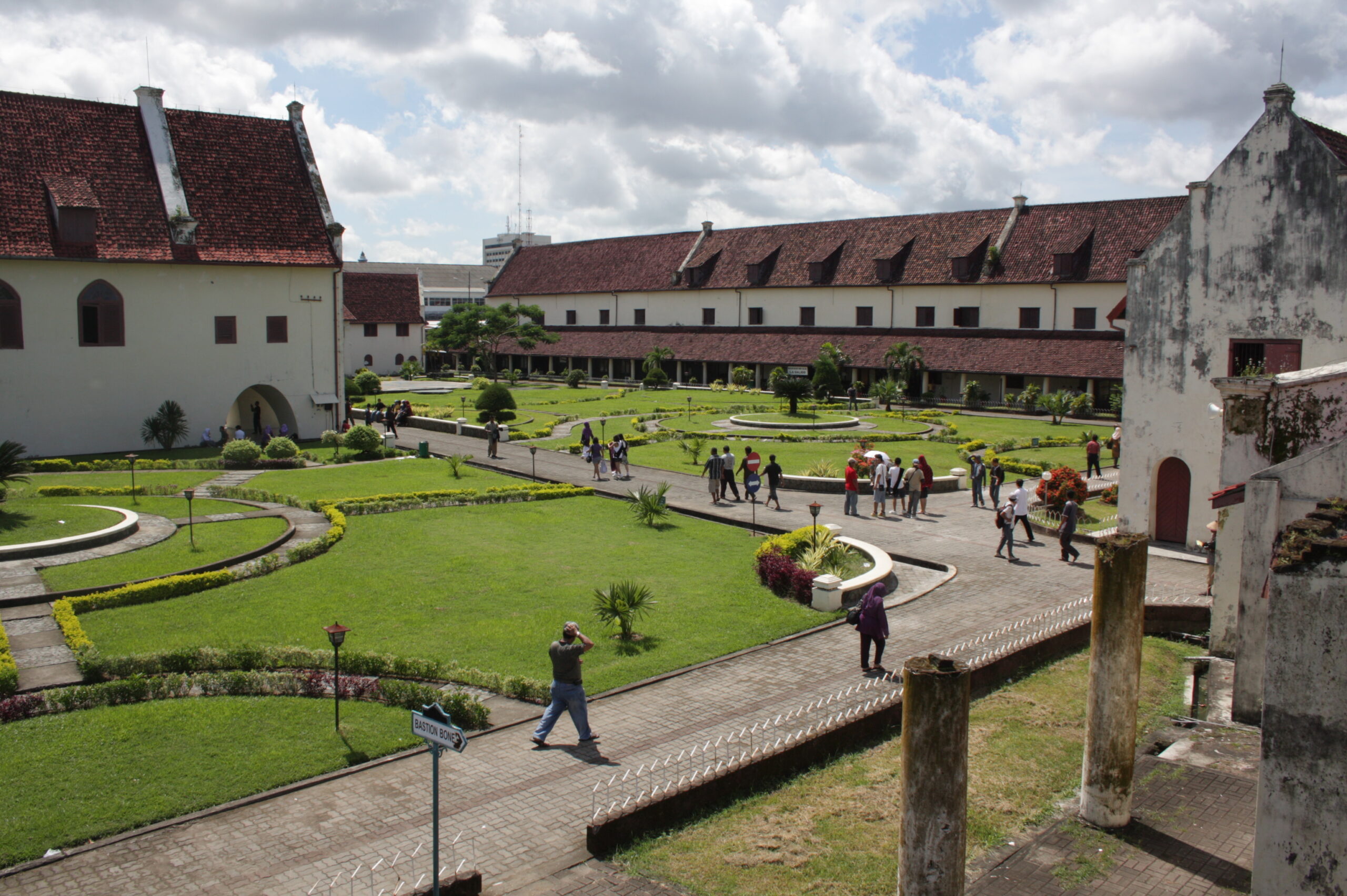 Fort Rotterdam gambar