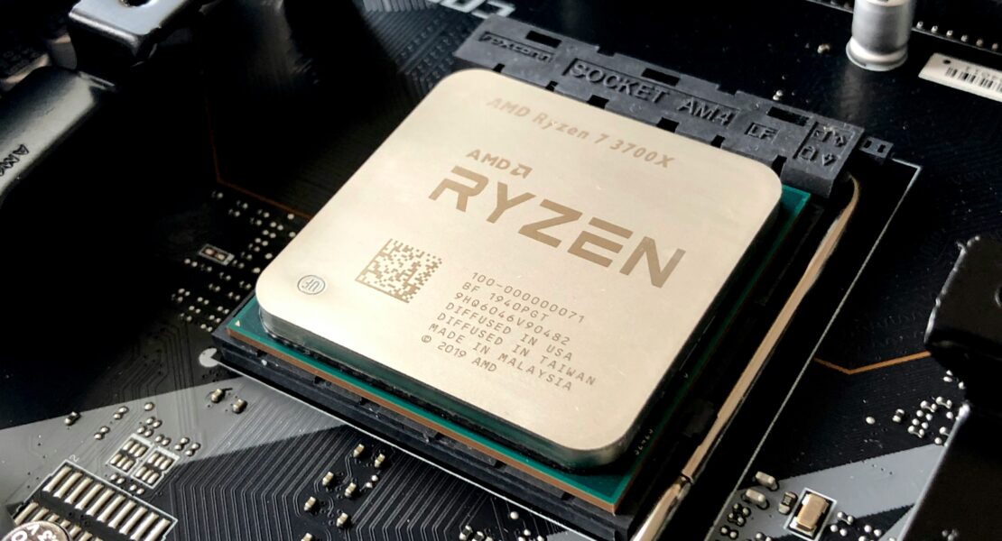 AMD RYZEN pesain Intel Core