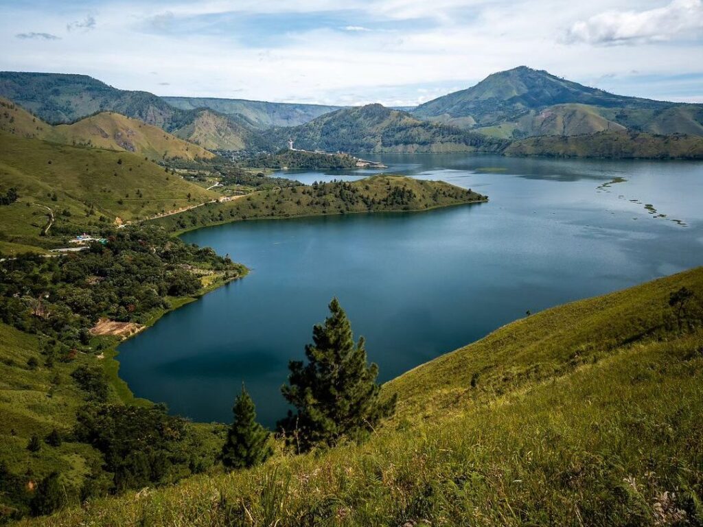 Pemandangan Danau Toba