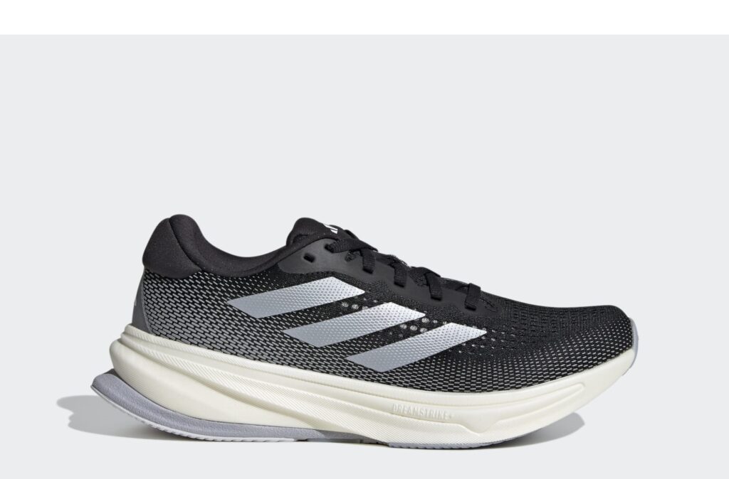 Rekomendasi Sepatu Running Adidas Supernova