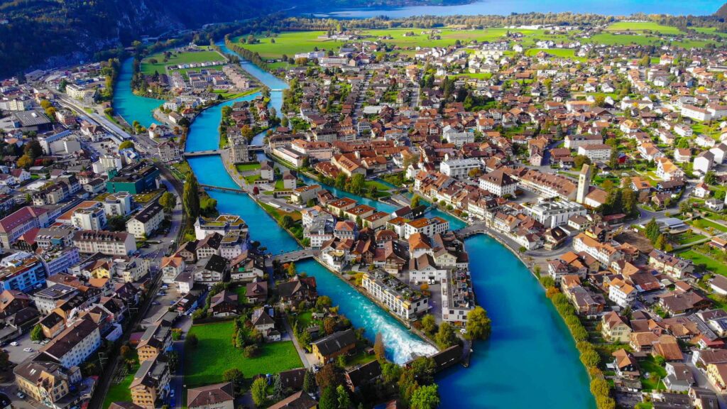 Destinasi wisata tahun 2025, Interlaken, Swiss, Switzerland, liburan