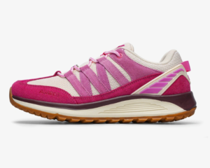 Sepatu sneakers lokal kanky kitadake yang berkolaborasi dengan against lab