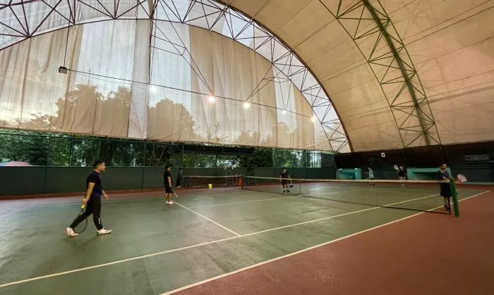 lapangan tenis bulungan