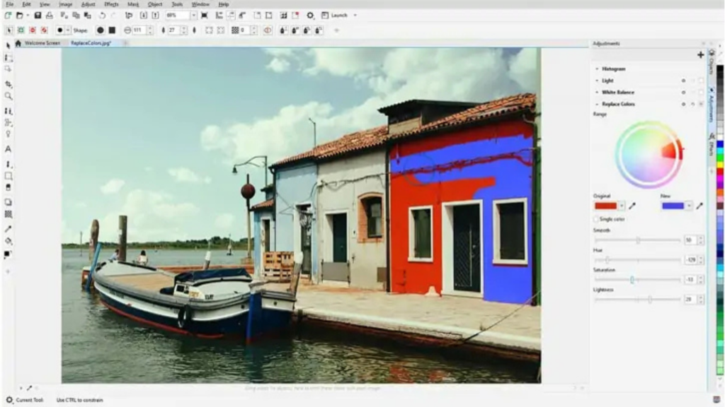 Tampilan CorelDraw saat mengedit foto
Photo Source: Yasir252
