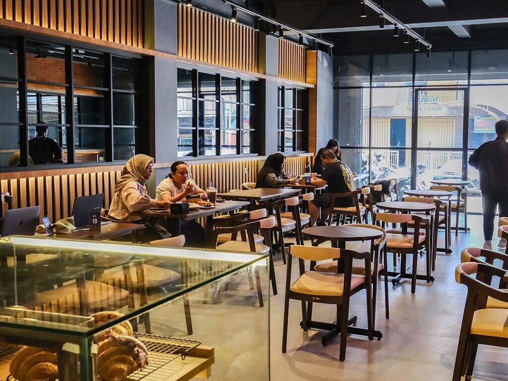 Coffee Shop WFC di Malang
