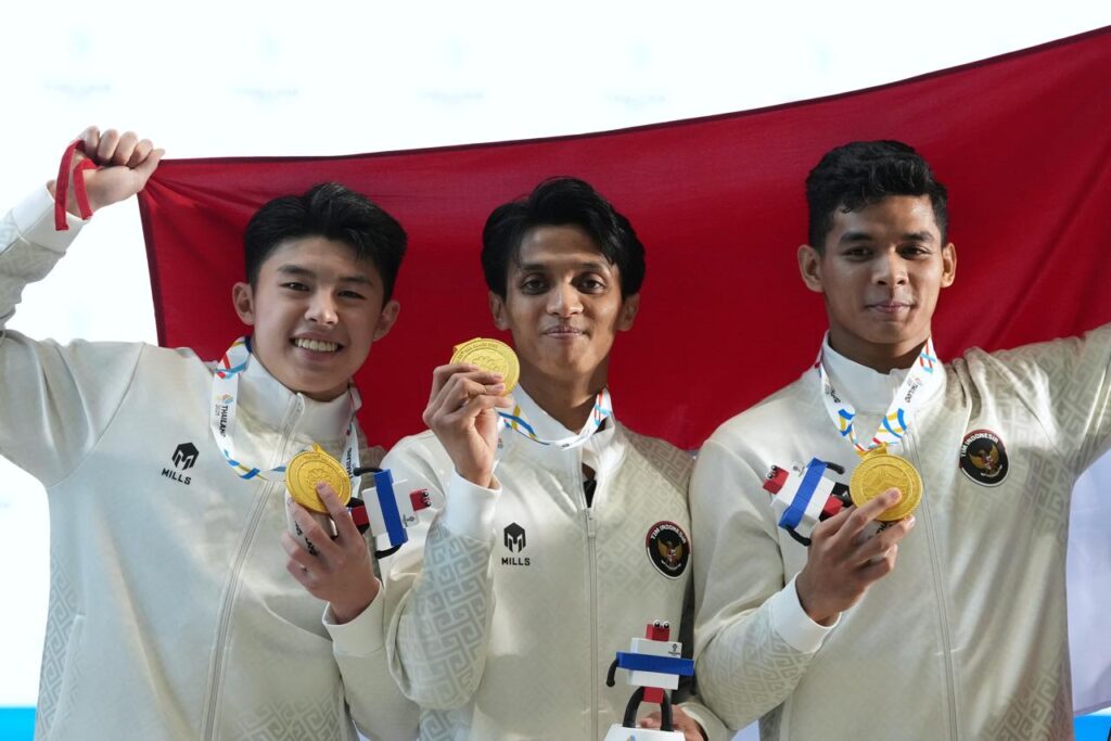 Selebrasi atlet Indonesia setelah meraih medali emas SEA Games 2025